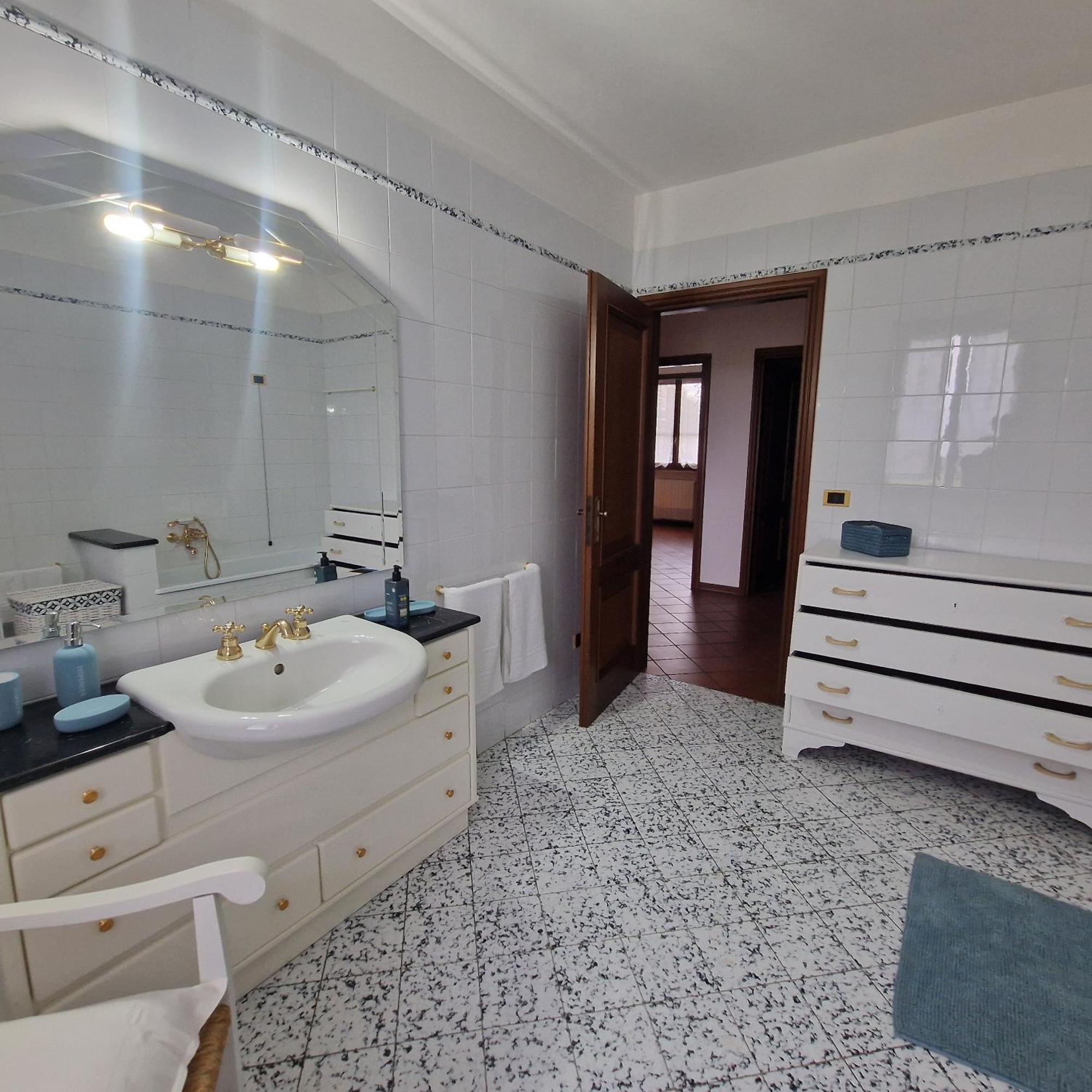 Residenza Vittoria Villa Bagnolo San Vito Buitenkant foto